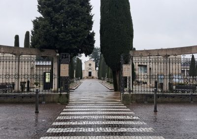 Ingresso del cimitero di Montichiari